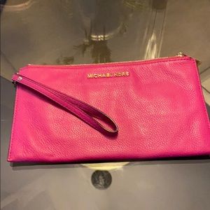 Authentic Michael Kors wristlet